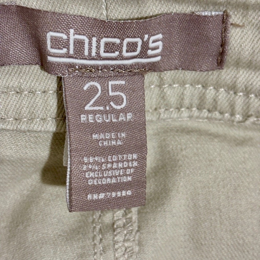Chicos 2.5 Beige Tan Straight Leg Cotton Stretch Pants Sz 14 Embroidered Pockets - Picture 2 of 8